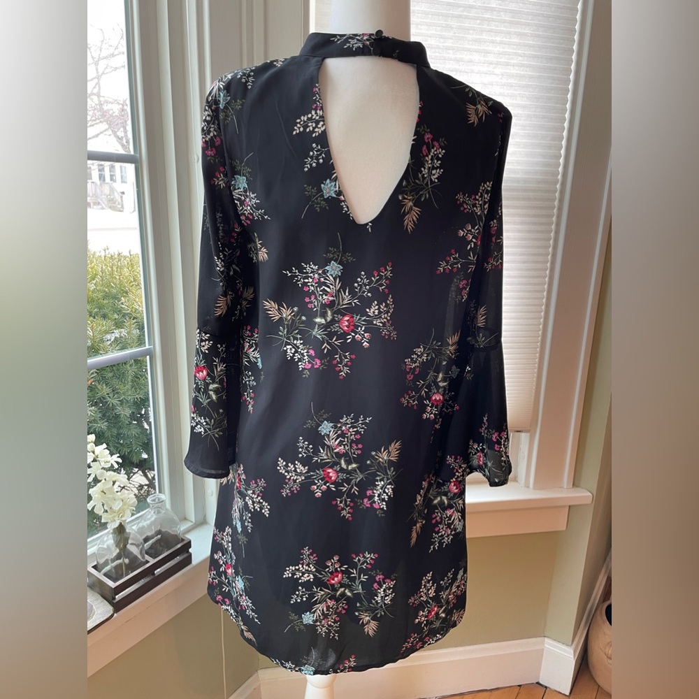 miami floral dress. Size medium